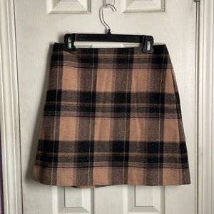 Uniqlo tan and black plaid wool blend mini skirt